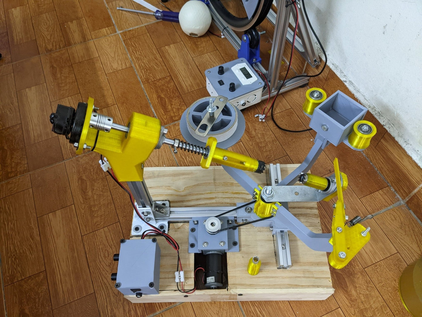 Shell Pasting Machine (1,75in-4in) - PYROTECH3D